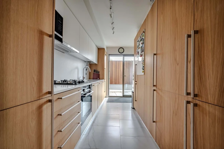 Apartamento T3 para Venda em Seixal Foto 9