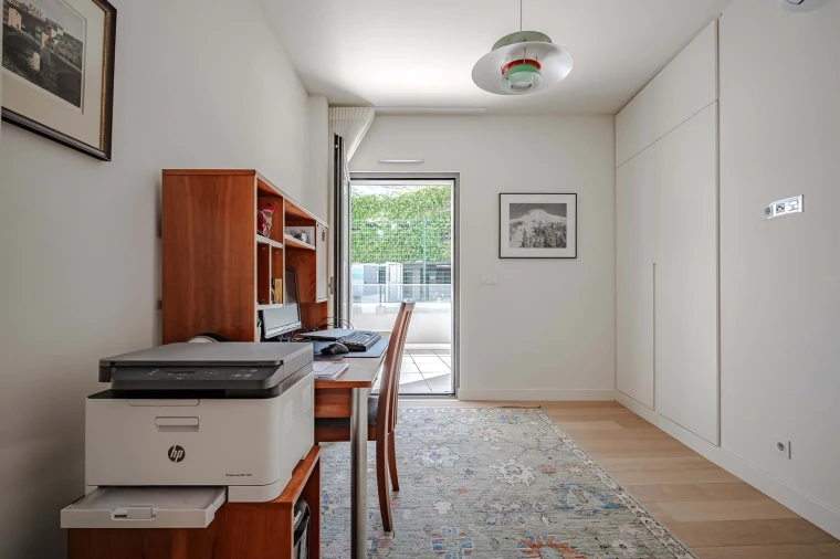 Apartamento T3 para Venda em Seixal Foto 24