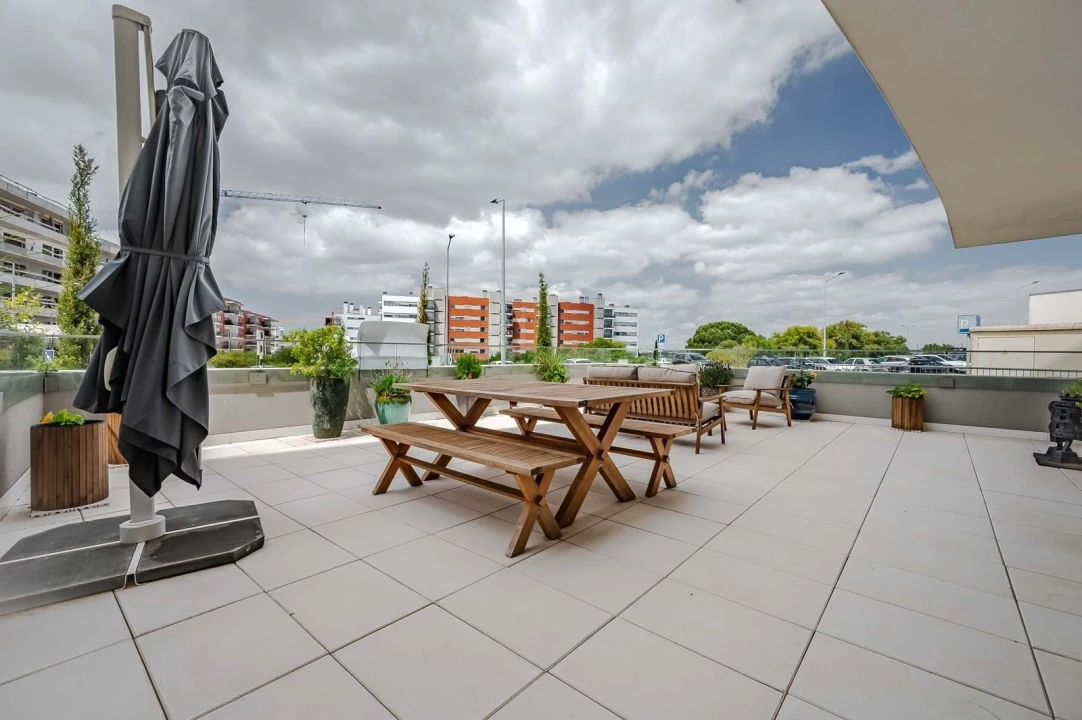 Apartamento T3 para Venda em Seixal Foto 40