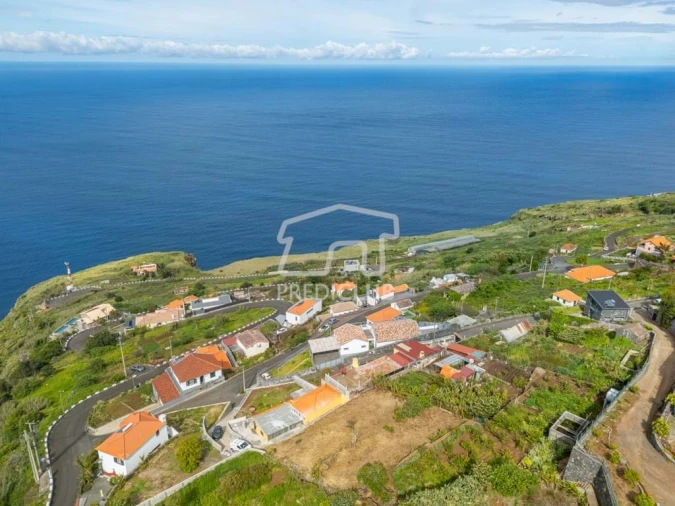 Terreno para Venda em Fajã da Ovelha Foto 12