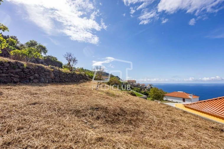 Terreno para Venda em Fajã da Ovelha Foto 3