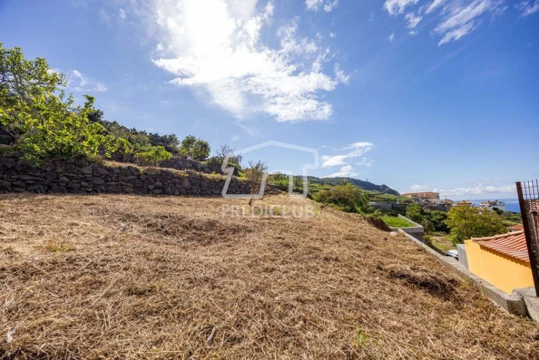 Terreno para Venda em Fajã da Ovelha Foto 2