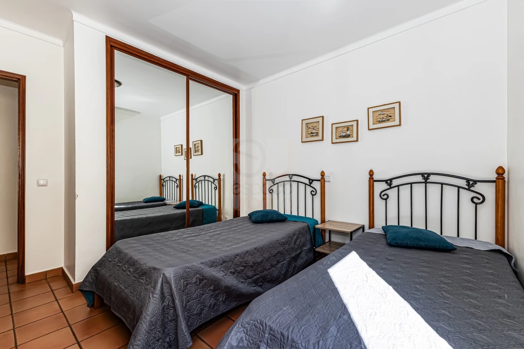 Apartamento T2 para Venda em Armação de Pera Foto 8