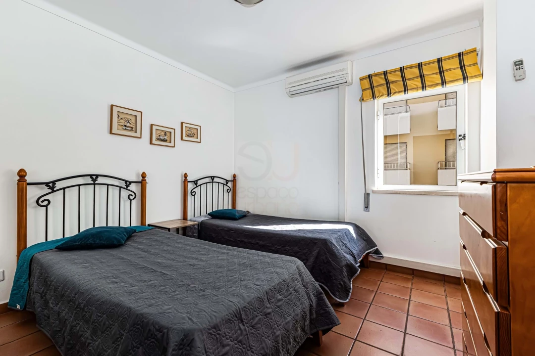 Apartamento T2 para Venda em Armação de Pera Foto 7