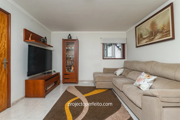 Moradia T3 para Venda em Esmoriz Foto 7