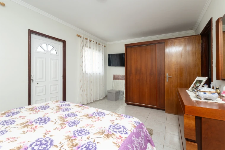 Moradia T3 para Venda em Esmoriz Foto 10