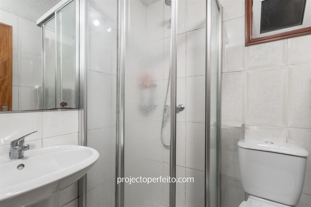 Moradia T3 para Venda em Esmoriz Foto 8