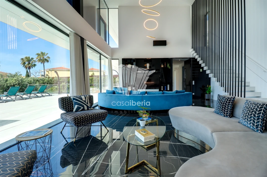 Moradia T5 para Venda em Porches Foto 6