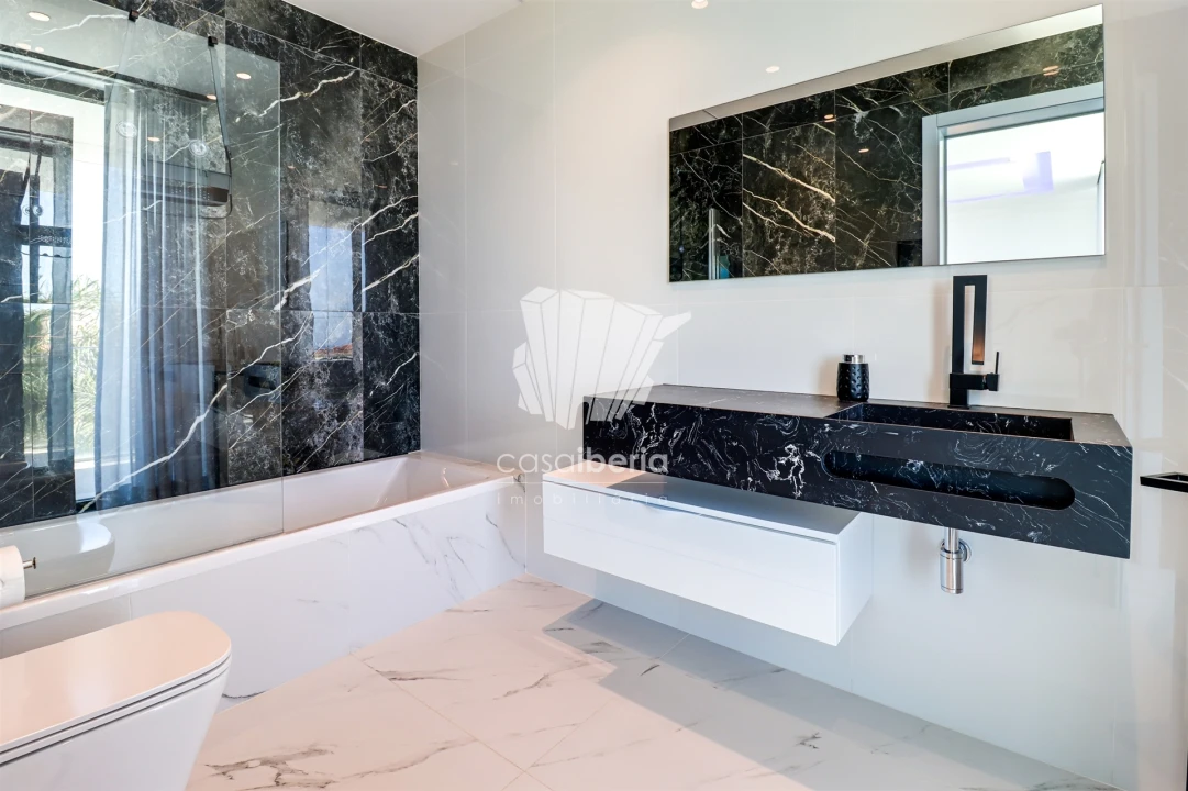 Moradia T5 para Venda em Porches Foto 29