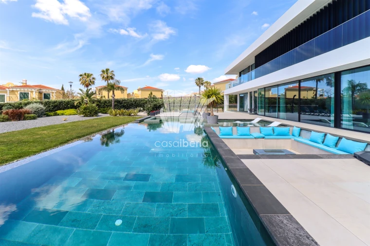 Moradia T5 para Venda em Porches Foto 43