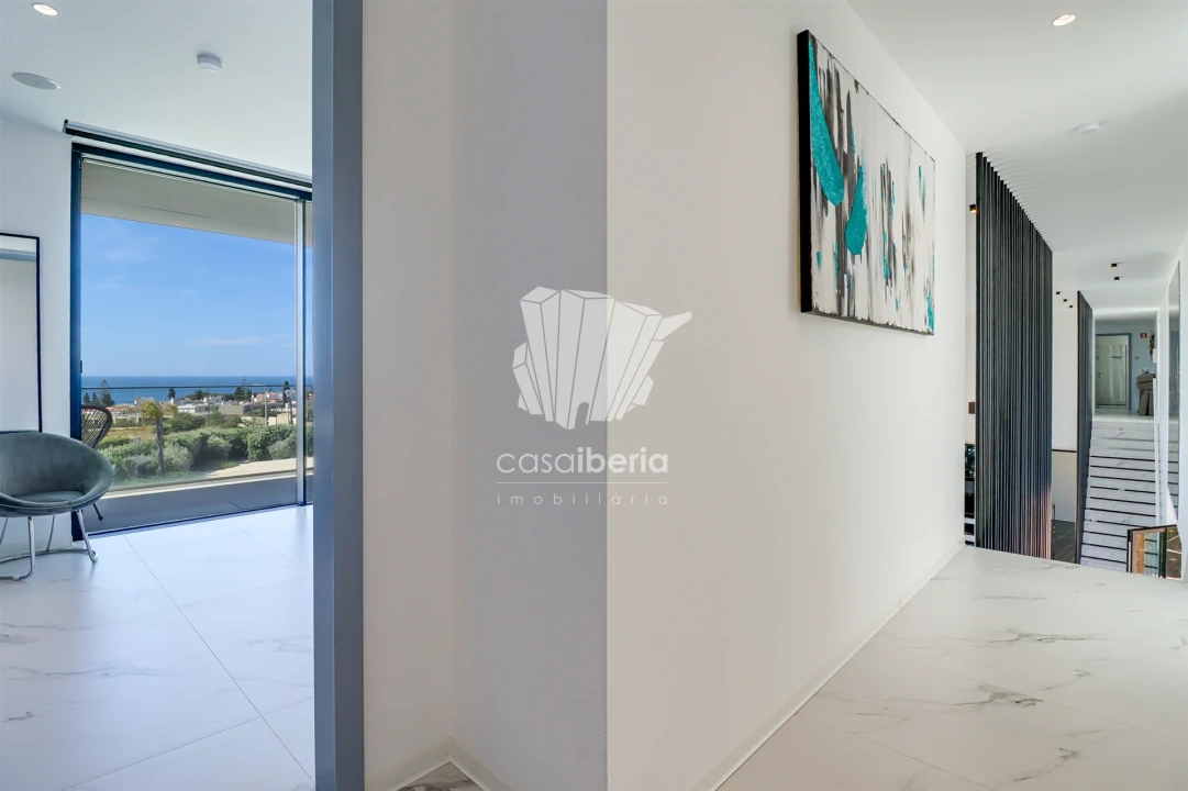 Moradia T5 para Venda em Porches Foto 31