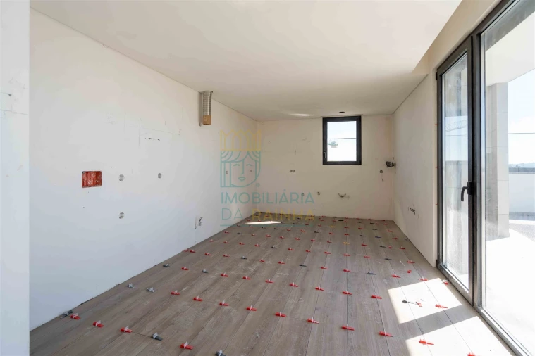 Apartamento T5 para Venda em Nossa Senhora do Pópulo, Coto e São Gregório Foto 9