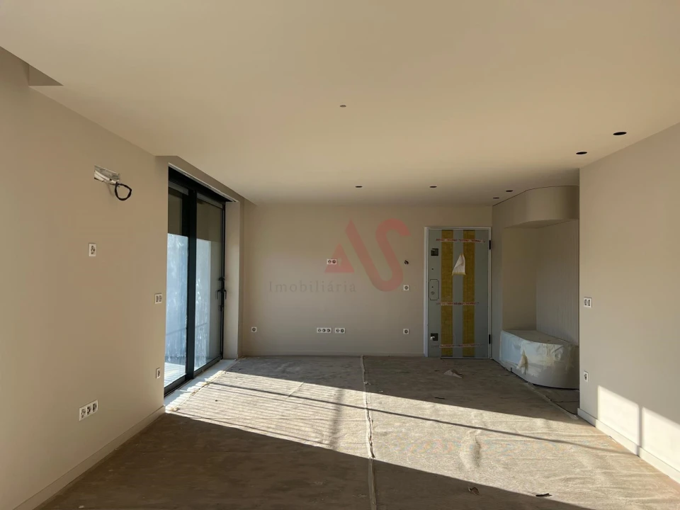 Apartamento T4 para Venda em Paços de Ferreira Foto 14