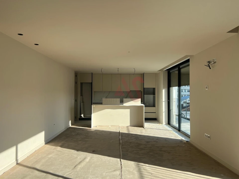 Apartamento T4 para Venda em Paços de Ferreira Foto 1