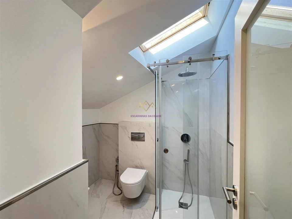 Apartamento T2 para Venda em Massamá e Monte Abraão Foto 6