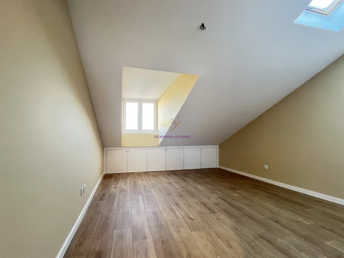 Apartamento T2 para Venda em Massamá e Monte Abraão Foto 16