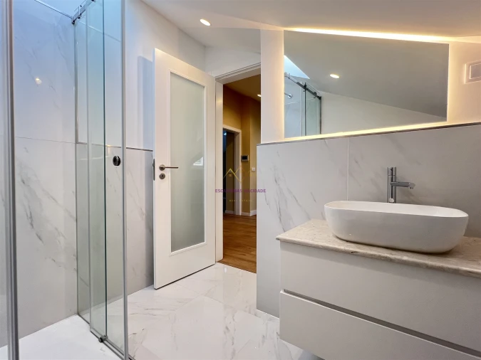 Apartamento T2 para Venda em Massamá e Monte Abraão Foto 5