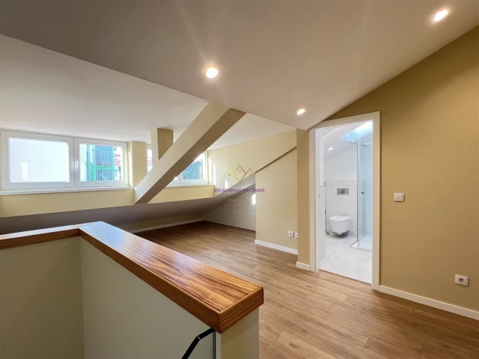 Apartamento T2 para Venda em Massamá e Monte Abraão Foto 12