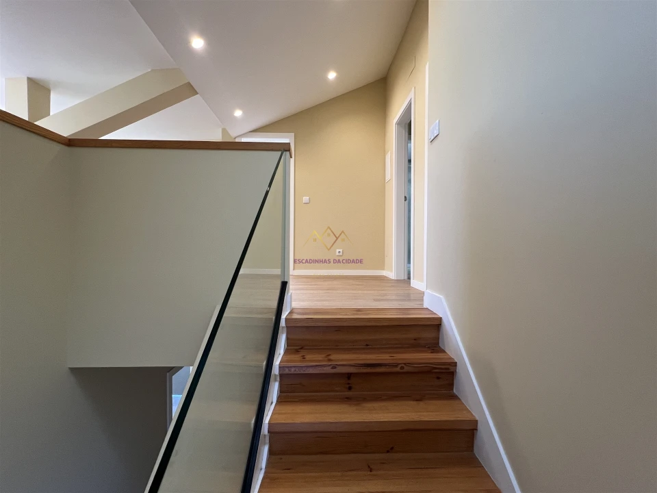 Apartamento T2 para Venda em Massamá e Monte Abraão Foto 8