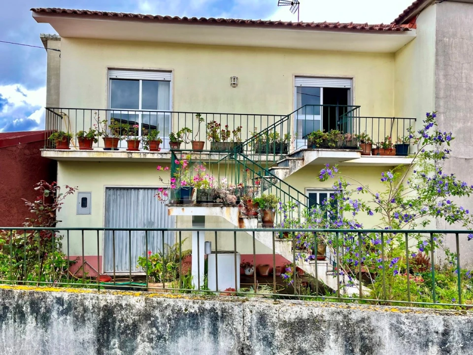 Moradia T4 para Venda em Figueiró dos Vinhos e Bairradas Foto 1