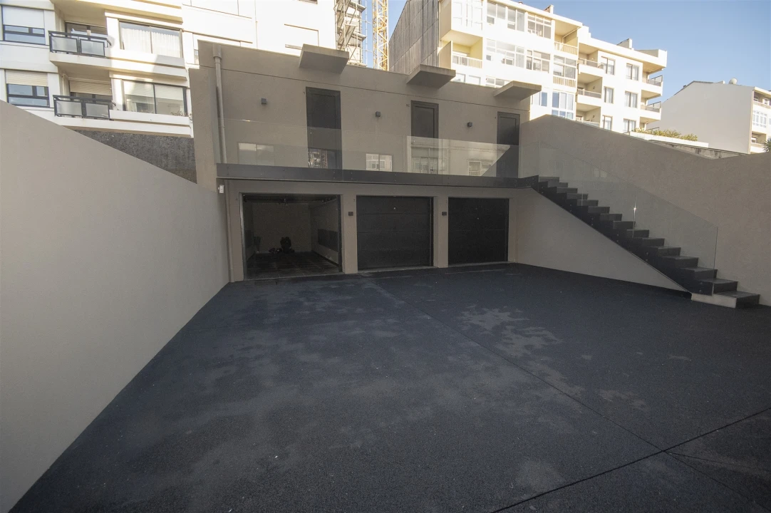 Apartamento T3 para Arrendamento em Aldoar, Foz do Douro e Nevogilde Foto 34