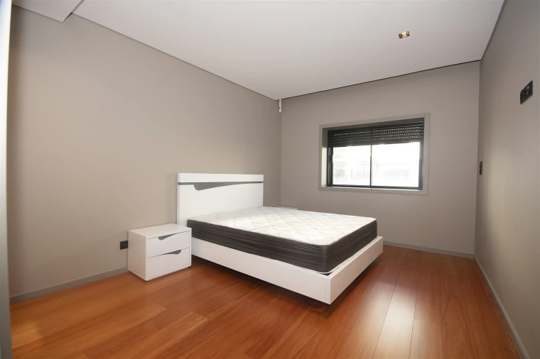 Apartamento T3 para Arrendamento em Aldoar, Foz do Douro e Nevogilde Foto 23