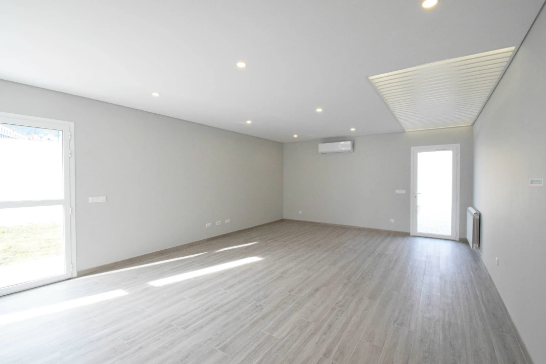 Moradia T4 para Venda em Covilhã e Canhoso Foto 18