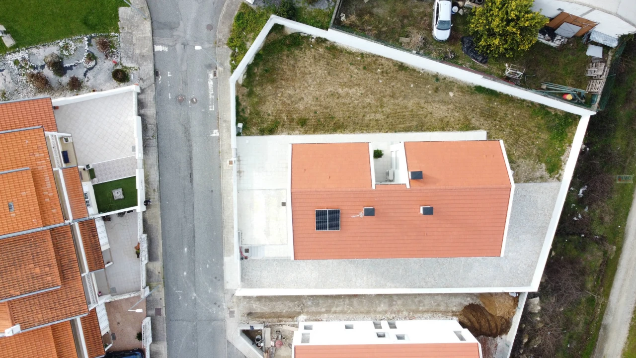 Moradia T4 para Venda em Covilhã e Canhoso Foto 5