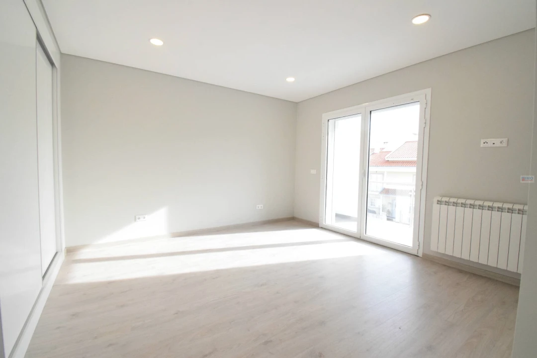 Moradia T4 para Venda em Covilhã e Canhoso Foto 33