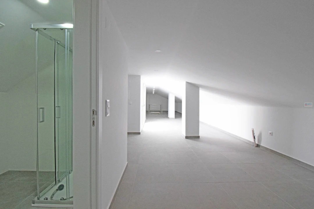 Moradia T4 para Venda em Covilhã e Canhoso Foto 54