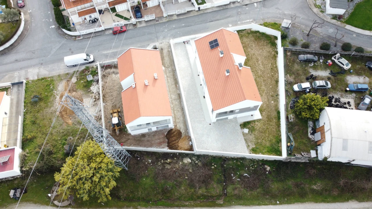 Moradia T4 para Venda em Covilhã e Canhoso Foto 6