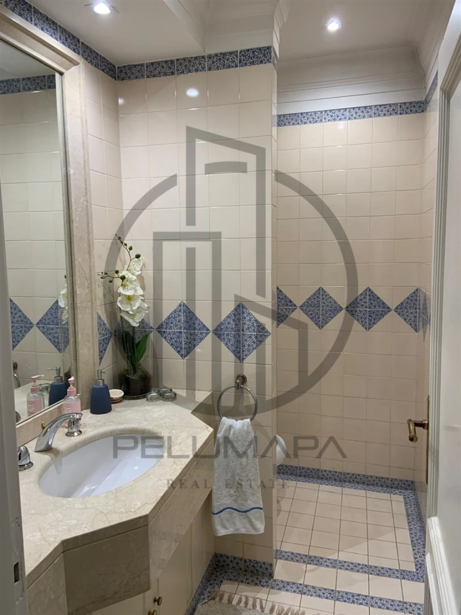 Moradia T0 para Venda em Requião Foto 6