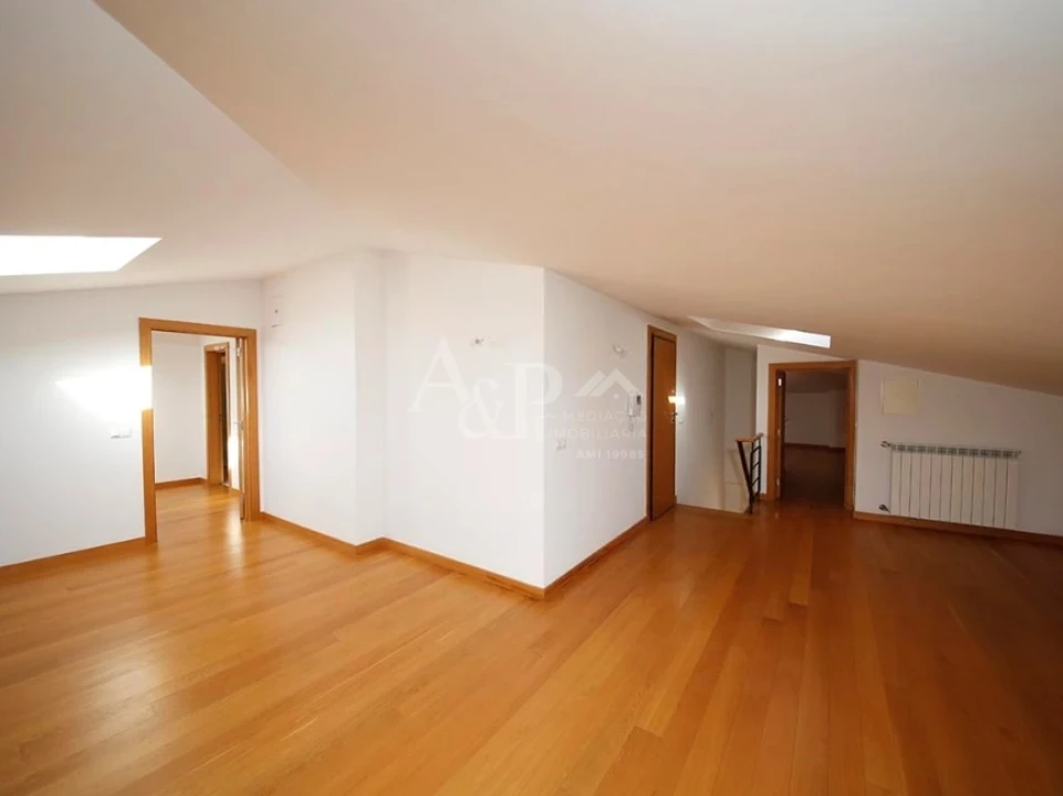 Apartamento T3 para Venda em Viseu Foto 6