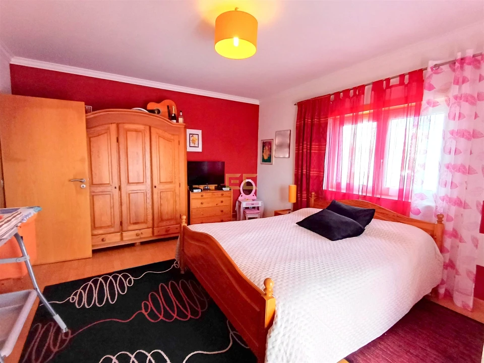 Moradia T4 para Venda em Tavarede Foto 36