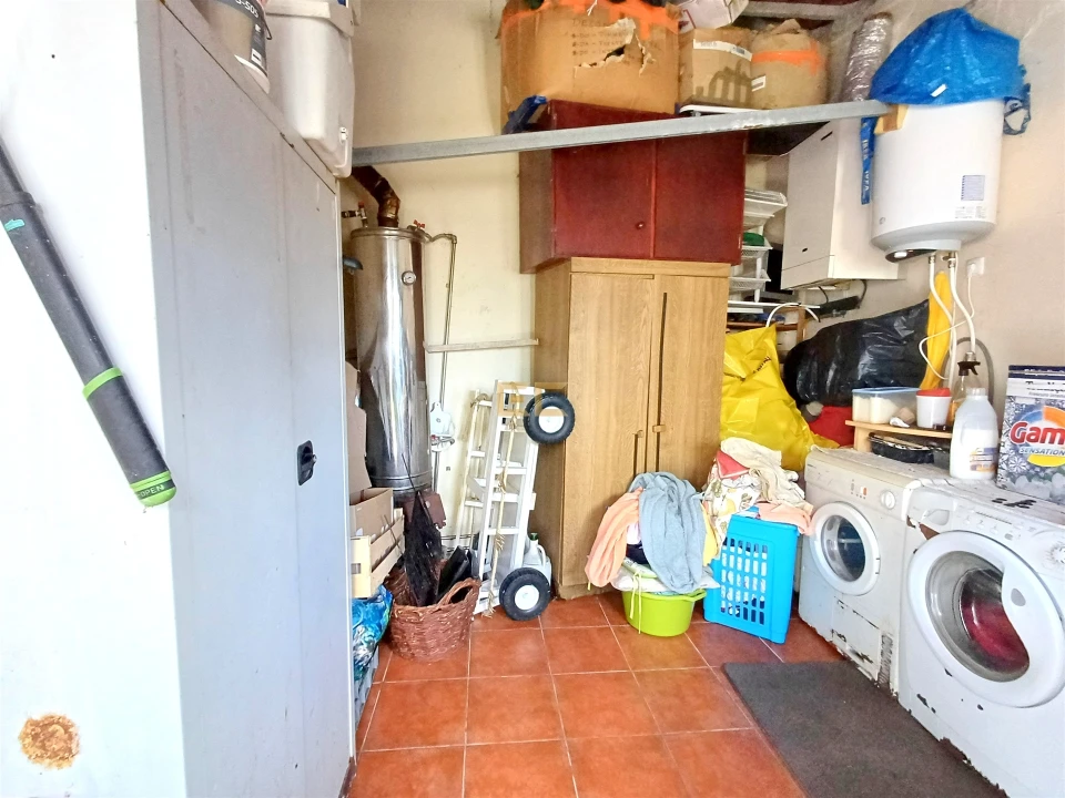 Moradia T4 para Venda em Tavarede Foto 38