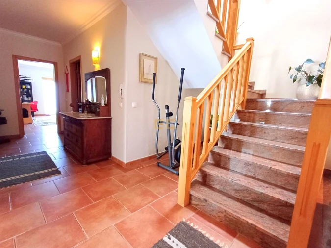 Moradia T4 para Venda em Tavarede Foto 8