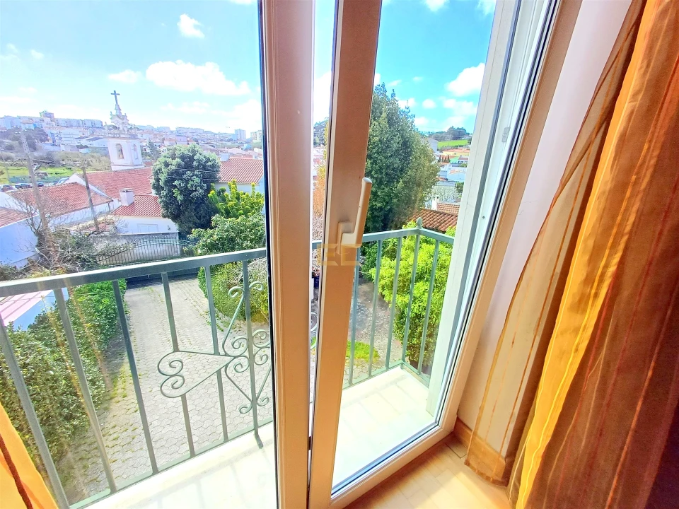 Moradia T4 para Venda em Tavarede Foto 25