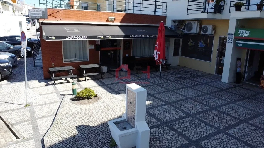 Negócio para Venda em São Pedro da Cadeira