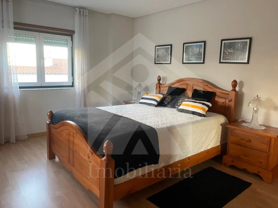 Moradia T3 para Venda em Antas Foto 37