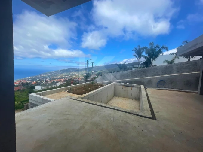 Moradia T3 para Venda em Arco da Calheta Foto 5