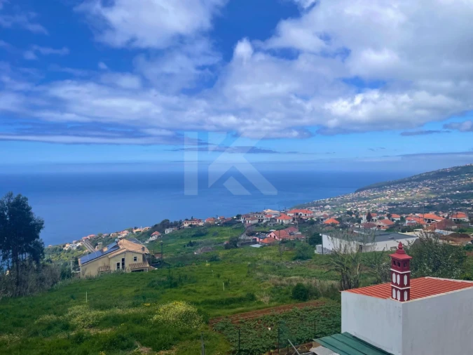 Moradia T3 para Venda em Arco da Calheta Foto 15