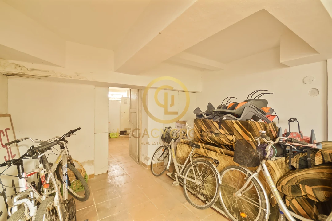 Garagem para Venda em Monte Gordo Foto 9