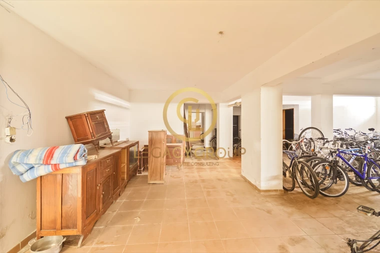 Garagem para Venda em Monte Gordo Foto 7