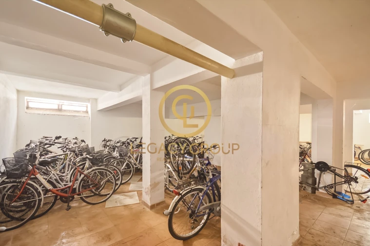 Garagem para Venda em Monte Gordo Foto 5