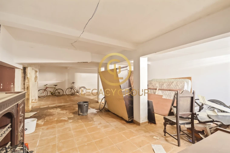 Garagem para Venda em Monte Gordo Foto 4