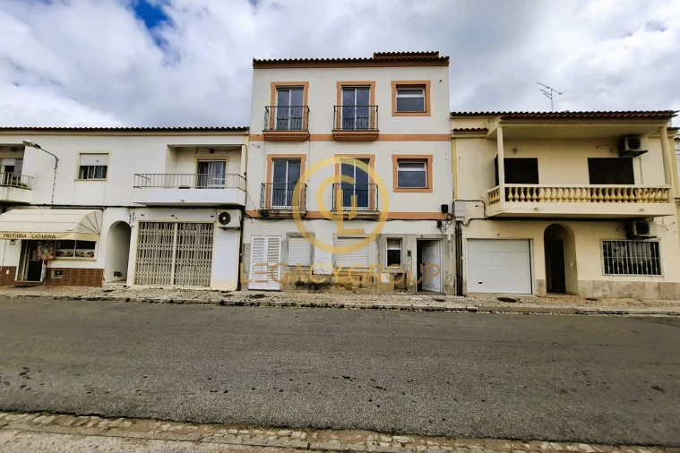 Prédio para Venda em Algoz e Tunes Foto 1