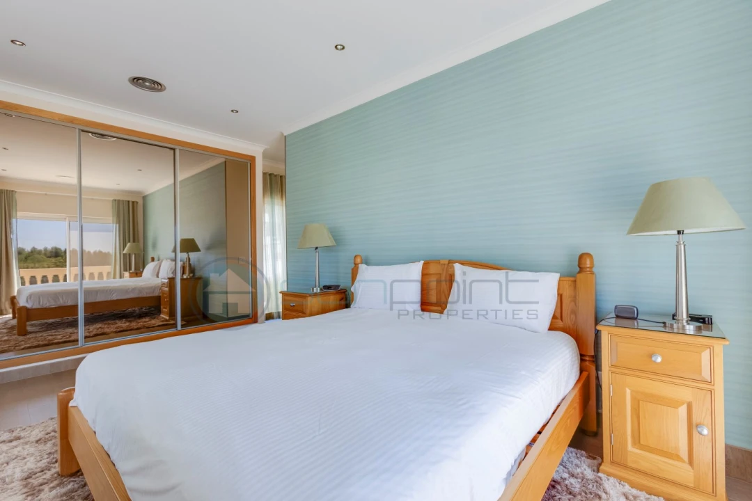 Moradia T4 para Venda em Budens Foto 30