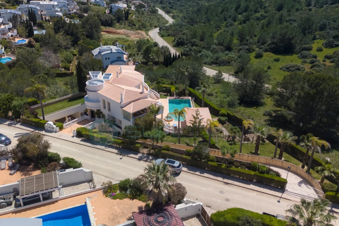 Moradia T4 para Venda em Budens Foto 51