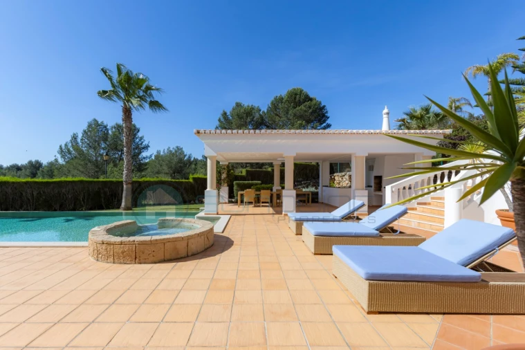 Moradia T4 para Venda em Budens Foto 16