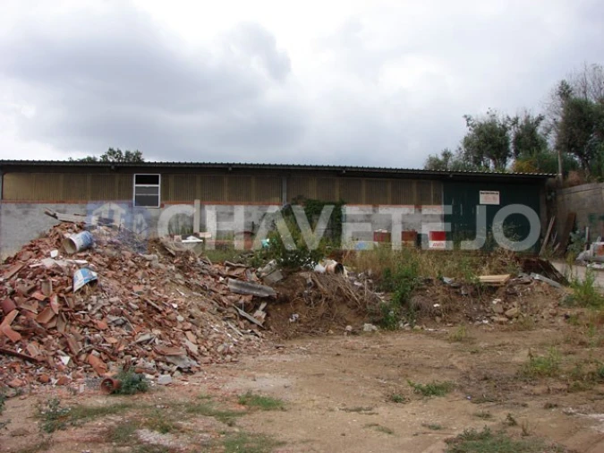 Armazém para Venda em Praia do Ribatejo Foto 2